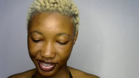 sweet girl online show from June 23, 2026, 5:05 am