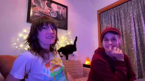 Snapshot of sweet_ramona chatting on December 17, 2025, 2:06 am Ramona online show from December 17, 2025, 2:06 am