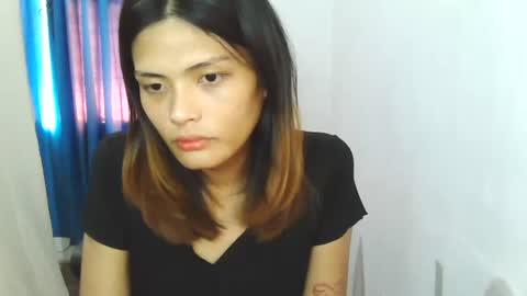 sweet_roela online show from June 27, 2026, 6:40 am