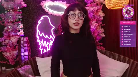 Snapshot of sweet_roxanee chatting on January 6, 2026, 2:32 pm Roxanee online show from January 6, 2026, 2:32 pm