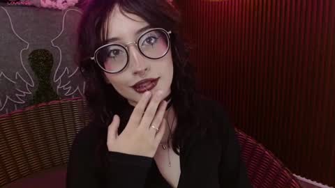 Snapshot of sweet_roxanee chatting on April 27, 2026, 9:57 pm Roxanee online show from April 27, 2026, 9:57 pm