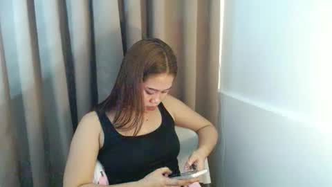 Snapshot of sweet_sakuraxx chatting on January 14, 2026, 12:44 pm jane online show from January 14, 2026, 12:44 pm