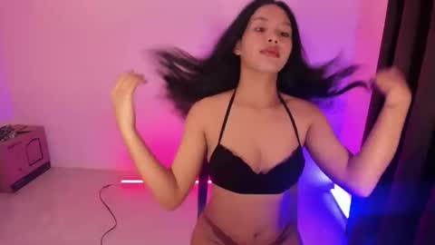 Snapshot of sweet_sakuraxx chatting on March 19, 2026, 6:06 am jane online show from March 19, 2026, 6:06 am