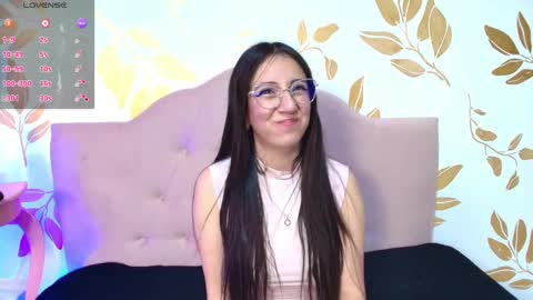Snapshot of sweet_sammy_7 chatting on February 26, 2025, 3:53 am Sammy Lauren online show from February 26, 2025, 3:53 am