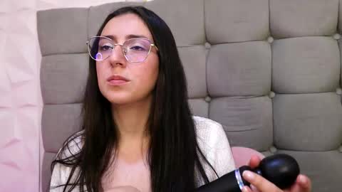 Sammy Lauren online show from January 15, 2026, 4:17 am