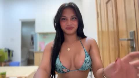 Snapshot of sweet_scarllet12 chatting on February 1, 2026, 8:57 am SCARLLET online show from February 1, 2026, 8:57 am