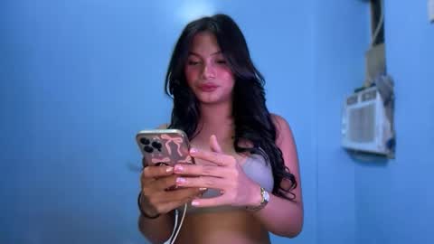Snapshot of sweet_scarllet12 chatting on March 28, 2026, 3:55 pm SCARLLET online show from March 28, 2026, 3:55 pm