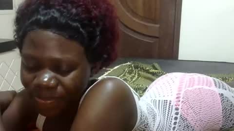 Snapshot of sweet_sharon01 chatting on October 15, 2025, 11:16 pm Sharon online show from October 15, 2025, 11:16 pm