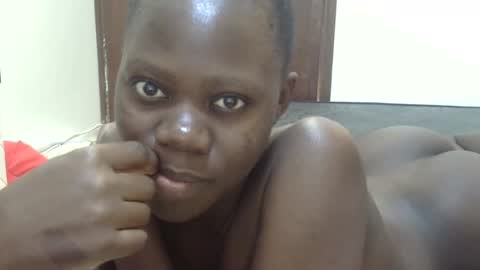 Snapshot of sweet_sharon01 chatting on October 23, 2025, 11:31 am Sharon online show from October 23, 2025, 11:31 am