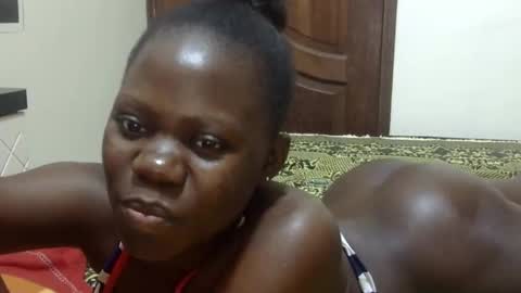 Snapshot of sweet_sharon01 chatting on October 26, 2025, 10:47 pm Sharon online show from October 26, 2025, 10:47 pm