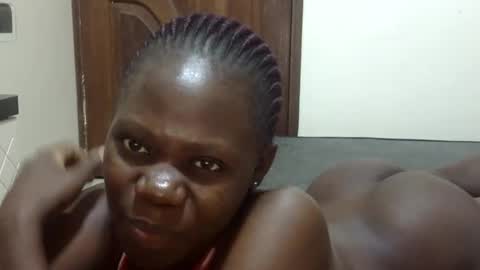 Snapshot of sweet_sharon01 chatting on December 1, 2025, 10:37 pm Sharon online show from December 1, 2025, 10:37 pm