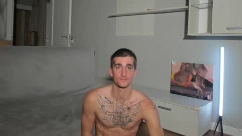 sweet_smith8 online show from October 27, 2025, 11:41 pm