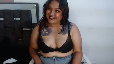 sofia online show from November 29, 2025, 12:02 am