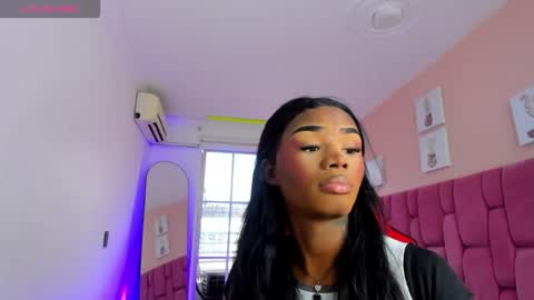 Snapshot of sweet_stacie chatting on February 19, 2026, 1:51 pm sweet_stacie online show from February 19, 2026, 1:51 pm