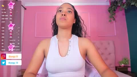 Snapshot of sweet_starxx chatting on September 30, 2025, 6:46 pm Yeileen online show from September 30, 2025, 6:46 pm