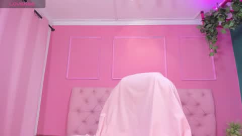 Snapshot of sweet_starxx chatting on January 31, 2026, 8:18 pm Yeileen online show from January 31, 2026, 8:18 pm