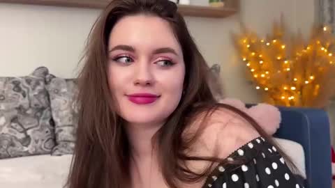 ViolaandVince online show from February 23, 2025, 1:10 pm