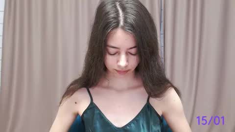 Snapshot of sweet_sweet_angel chatting on January 15, 2025, 9:02 am Angel online show from January 15, 2025, 9:02 am
