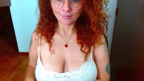 Snapshot of sweet_tammyy chatting on February 16, 2026, 10:06 pm tammy IG stammy 36 online show from February 16, 2026, 10:06 pm