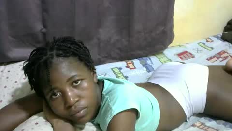 Snapshot of sweet_tattiana chatting on February 5, 2026, 8:35 pm Tatty online show from February 5, 2026, 8:35 pm