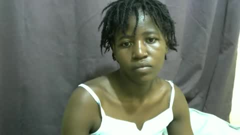 Snapshot of sweet_tattiana chatting on February 15, 2026, 8:13 am Tatty online show from February 15, 2026, 8:13 am