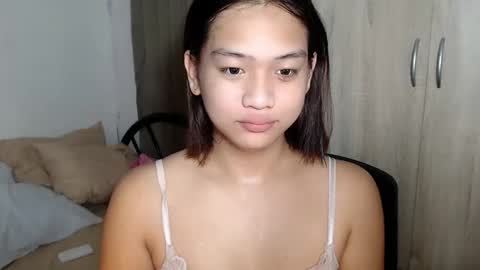 Snapshot of sweet_tenshi chatting on February 1, 2026, 9:30 am tenshi online show from February 1, 2026, 9:30 am