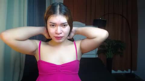 Snapshot of sweet_trexie chatting on January 18, 2026, 10:52 am sweet_trexie online show from January 18, 2026, 10:52 am