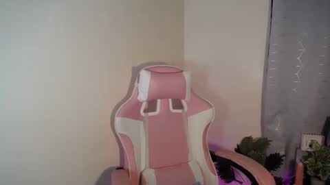 Trisha online show from November 11, 2025, 1:00 pm