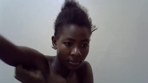 Princess vee online show from March 26, 2026, 11:49 am