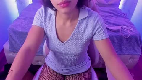 Snapshot of sweet_venus4 chatting on December 20, 2024, 2:19 am sweet_venus4 online show from December 20, 2024, 2:19 am