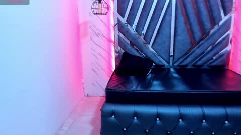 Snapshot of sweet_venus4 chatting on December 31, 2024, 11:28 pm sweet_venus4 online show from December 31, 2024, 11:28 pm