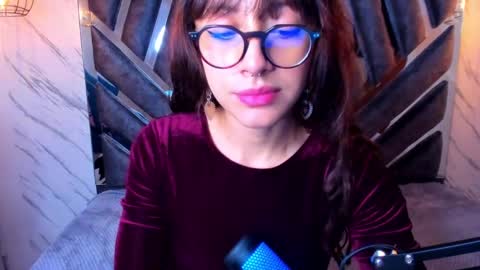 Snapshot of sweet_venus4 chatting on March 12, 2025, 2:23 pm sweet_venus4 online show from March 12, 2025, 2:23 pm