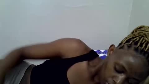 Snapshot of sweet_zarah chatting on January 14, 2026, 6:46 pm sweet_zarah online show from January 14, 2026, 6:46 pm