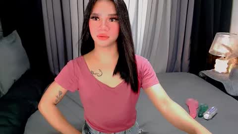 bea takashi  online show from November 16, 2025, 9:15 am