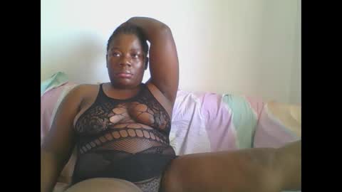 Snapshot of sweetafricangal chatting on February 12, 2025, 11:51 am NASHA online show from February 12, 2025, 11:51 am