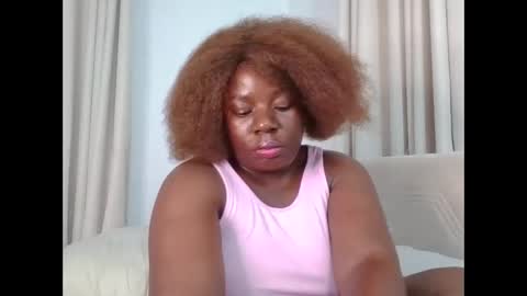 Snapshot of sweetafricangal chatting on February 15, 2026, 7:43 pm NASHA online show from February 15, 2026, 7:43 pm