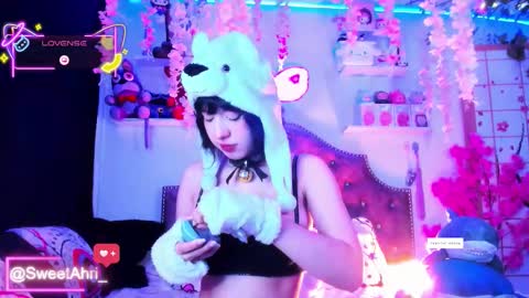 Sweet Ahri online show from January 14, 2026, 1:22 am