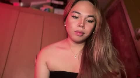 alexa your one and only queen online show from November 13, 2025, 4:11 am