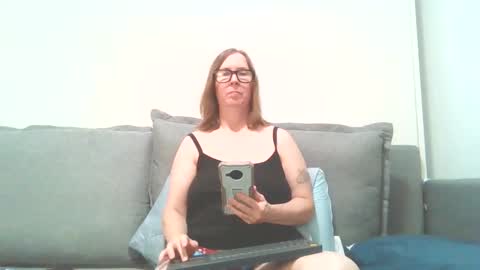 sweetandnaughty123 online show from April 13, 2026, 10:26 pm