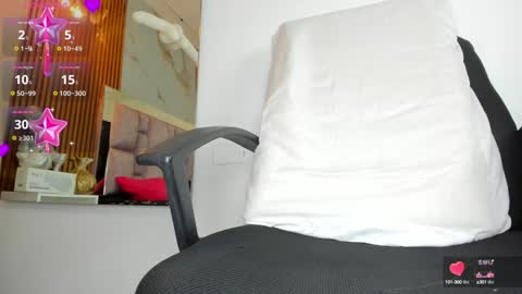 Snapshot of sweetandreagil chatting on January 17, 2025, 3:53 pm Andrea Cheryl GiLandreagil80 In Instagram online show from January 17, 2025, 3:53 pm
