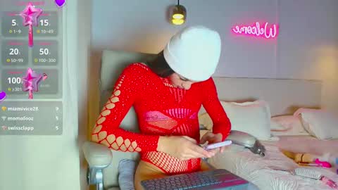 Snapshot of sweetandreagil chatting on March 6, 2025, 1:48 am Andrea Cheryl GiLandreagil80 In Instagram online show from March 6, 2025, 1:48 am