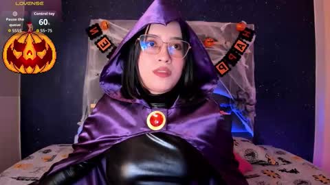 Annie online show from November 1, 2025, 4:25 am