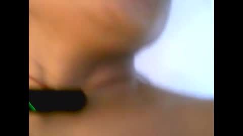 sweetapril_1991 online show from November 22, 2025, 6:07 pm