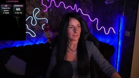 Arina online show from December 26, 2024, 7:35 am