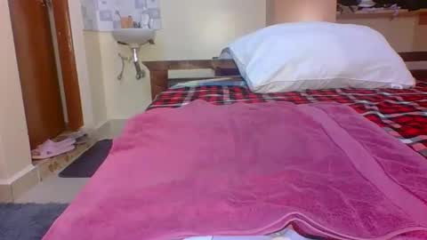 bianca online show from November 13, 2025, 8:13 am