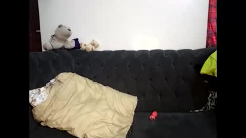 Snapshot of sweetbee018 chatting on October 29, 2025, 11:56 am Lunargirl online show from October 29, 2025, 11:56 am