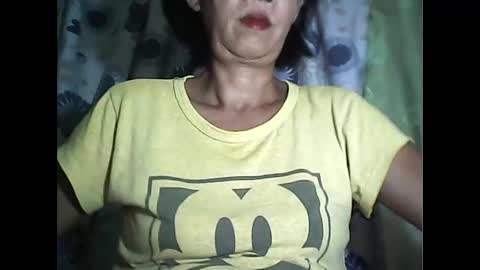 Snapshot of sweetbella24 chatting on February 2, 2026, 1:21 pm im anne online show from February 2, 2026, 1:21 pm