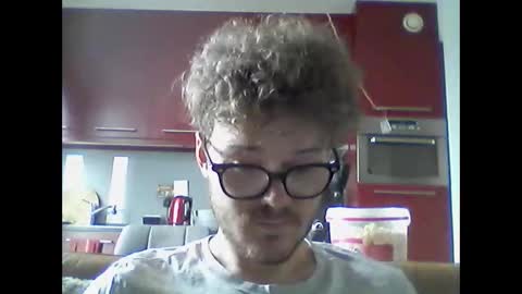 sweetboyl04 online show from June 2, 2026, 11:56 am