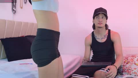 Snapshot of sweetbutspicy_ chatting on May 4, 2026, 12:12 pm sweetbutspicy online show from May 4, 2026, 12:12 pm