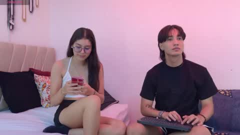 Snapshot of sweetbutspicy_ chatting on May 7, 2026, 12:32 pm sweetbutspicy online show from May 7, 2026, 12:32 pm